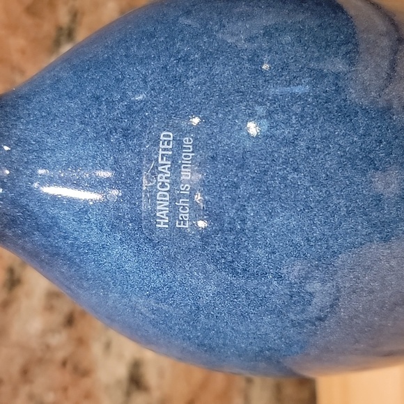 Tall Blue stoneware hand crafted blue vase - Picture 2 of 4